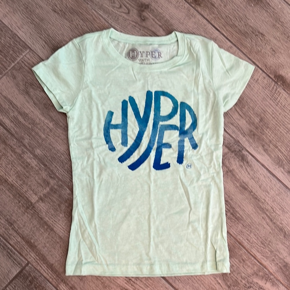 Hyper youth medium tshirt NEW!